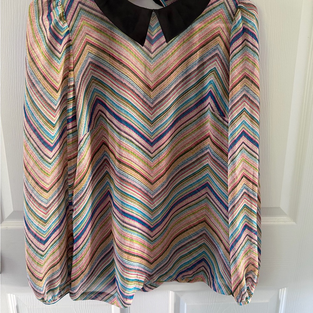 Allen B. By Allen Schwartz Multicolor Chevron Blouse with Black Collar